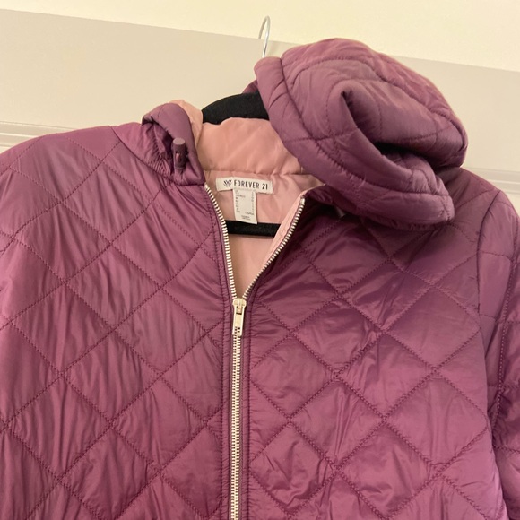 Purple Puffer Jacket. Large. Fits like a Medium. - Picture 2 of 3